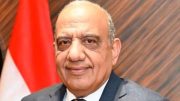 الكهرباء: السماح للشركات الصناعية والسياحية بإنشاء وحدات غير مرتبطة بالشبكة الكهرباء: السماح للشركات الصناعية والسياحية بإنشاء وحدات غير مرتبطة بالشبكة