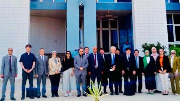 وفد ياباني يزور الأكاديمية المهنية للمعلمين للتعاون في تطوير الكوادر التعليمية المصرية