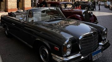 نادي السيارات والرحلات المصري يطلق كرنفاله السنوي للسيارات الكلاسيكية والتاريخية