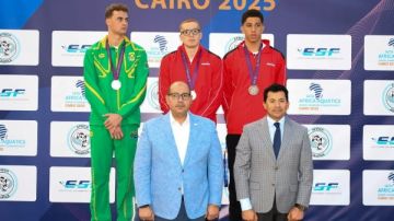 مصر تحصد 11 ميدالية في البطولة الأفريقية للسباحة بالقاهرة