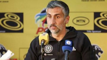 ريفيرو يقترب من تدريب الأهلي.. ويصل القاهرة للتفاوض