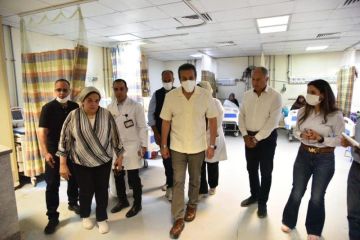 وزير الصحة يتفقد مستشفى وادي النطرون التخصصي.. ويوجه بتوفير الأطقم الطبية للتعامل مع مصابي حوادث الطرق