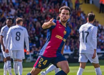  6 أهداف .. شوط أول مشتعل بين برشلونة والريال في الكلاسيكو (فيديو)