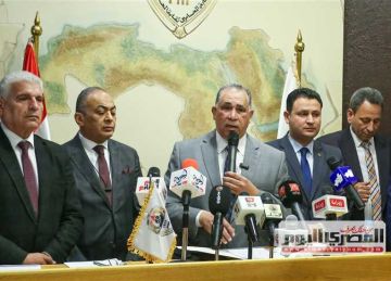 المحامين تواصل التصعيد.. اجتماع لمجلس النقابة العامة بشأن أزمة رسوم التقاضي الأربعاء المحامين تواصل التصعيد.. اجتماع لمجلس النقابة العامة بشأن أزمة رسوم التقاضي الأربعاء