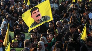 حزب العمال الكردستاني يعلن حل نفسه وإلقاء السلاح