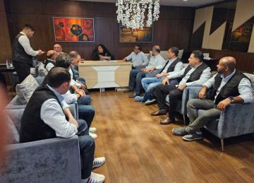 بين 4 لـ 5 نجوم.. رئيس العليا للحج : حجاج السياحة سيقيمون في 65 فندقا بالمدينة المنورة بين 4 لـ 5 نجوم.. رئيس العليا للحج : حجاج السياحة سيقيمون في 65 فندقا بالمدينة المنورة