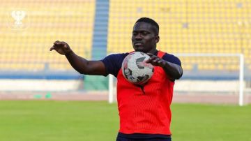 جون إيبوكا يقود تشكيل المصري أمام الأهلي