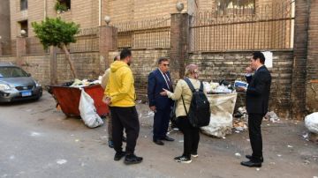 محافظ الدقهلية يتابع مستوى النظافة ورفع القمامة بمدينتي المنصورة وطلخا