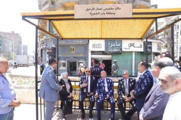 وزير العمل ومحافظ القاهرة يتفقدان أماكن انتظار لائقة لعمال التراحيل بباب الشعرية وزير العمل ومحافظ القاهرة يتفقدان أماكن انتظار لائقة لعمال التراحيل بباب الشعرية