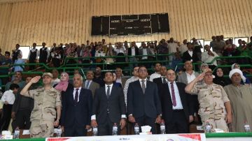 خلال ختام أنشطة التعليم التربوية.. محافظ قنا يؤكد دعم تنمية مهارات الطلاب