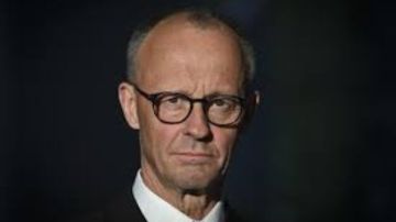 قادة ألمانيا وفرنسا وبريطانيا يرغبون في التباحث مع ترامب قبل محادثته مع بوتين قادة ألمانيا وفرنسا وبريطانيا يرغبون في التباحث مع ترامب قبل محادثته مع بوتين