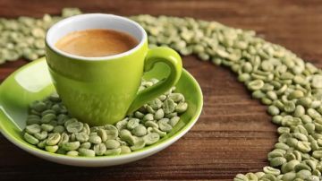 ماذا يحدث لجسمك عند تناول القهوة الخضراء؟