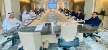 وزير الاستثمار يلتقي رئيس مجلس إدارة مجموعة أبوظبي للطيران لاستعراض مجالات التعاون المستقبلية في السوق المصري وزير الاستثمار يلتقي رئيس مجلس إدارة مجموعة أبوظبي للطيران لاستعراض مجالات التعاون المستقبلية في السوق المصري