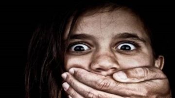 احذر.. جريمة خطف الأطفال تعرضك لعقوبة السجن 10 سنوات بالقانون احذر.. جريمة خطف الأطفال تعرضك لعقوبة السجن 10 سنوات بالقانون