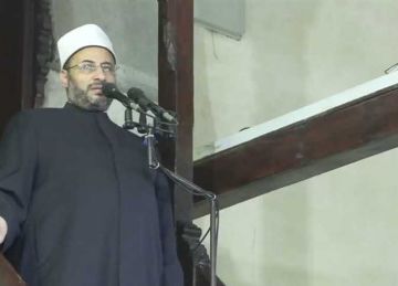  بأي ذنب يحرم .. خطيب الجامع الأزهر يحذر من استخدام الأبناء كوسيلة ضغط في خلافات الآباء والأمهات