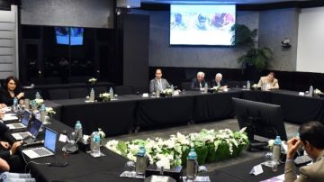 هيئة الاستثمار تبحث سبل دعم الشركات المصرية للمشاركة بمناقصات الفاو هيئة الاستثمار تبحث سبل دعم الشركات المصرية للمشاركة بمناقصات الفاو