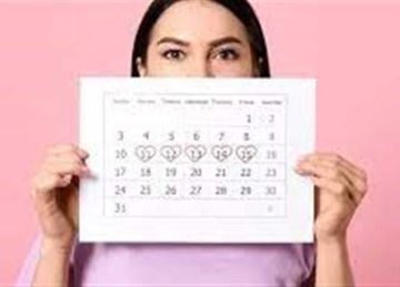  الصداع والدورة الشهرية .. ما السر وراء العلاقة الهرمونية بينهما؟