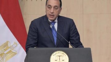 رئيس الوزراء يبدأ زيارة إلى منجم السكرى