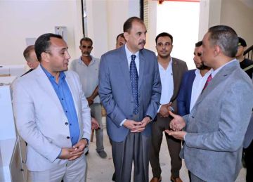 محافظ سوهاج يتفقد مجمع الصناعات الحرفية بساقلتة.. ويؤكد: فرصة استثمارية واعدة