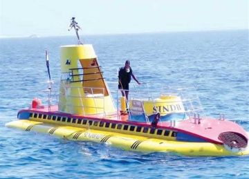 الغواصة سندباد بالبحر الأحمر.. لجنة متخصصة من السلامة البحرية تؤدي اليمين القانونية الغواصة سندباد بالبحر الأحمر.. لجنة متخصصة من السلامة البحرية تؤدي اليمين القانونية