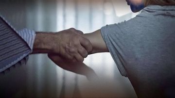 داخل الحمام.. اعتداء فراش على تلميذ في مدرسة بالعمرانية