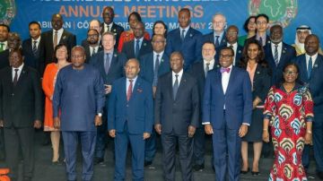 محافظ البنك المركزي يترأس وفد مصر في الاجتماعات السنوية لمجموعة بنك التنمية الإفريقي في أبيدجان محافظ البنك المركزي يترأس وفد مصر في الاجتماعات السنوية لمجموعة بنك التنمية الإفريقي في أبيدجان