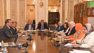 5 سنوات دراسة وسنة تدريب.. الحكومة تعلن توافقها مع تعديلات قانون مزاولة الصيدلة