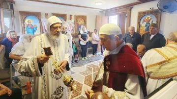 الأنبا أنجيلوس يصلي القداس بمذبح بيت ضيافة الشهيد مار جرجس والأنبا إبرام