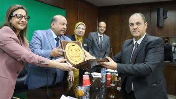 كلية الاقتصاد والعلوم السياسية جامعة القاهرة تنظم ملتقى التوظيف 2025