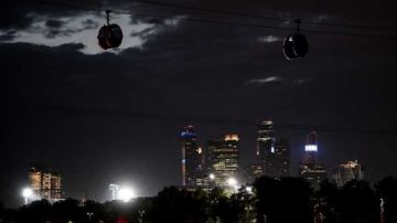 هجوم واسع بالمسيرات يعطل حركة الطيران في موسكو