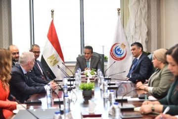 وزير الصحة يشهد توقيع بروتوكول تعاون بين شركة Zimmer و AZM 