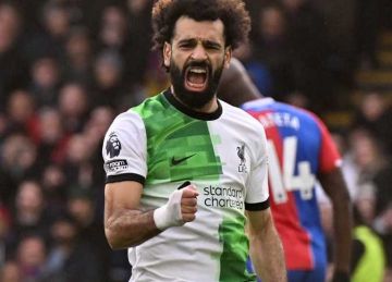3 إنجازات تنتظر محمد صلاح في مباراة ليفربول القادمة 3 إنجازات تنتظر محمد صلاح في مباراة ليفربول القادمة