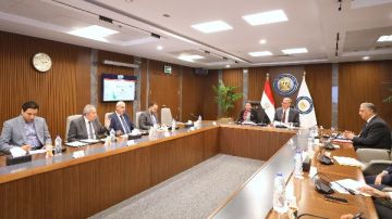 البترول والبيئة تتحدان لخفض الانبعاثات الكربونية.. ضرورة اقتصادية واستراتيجية مناخية