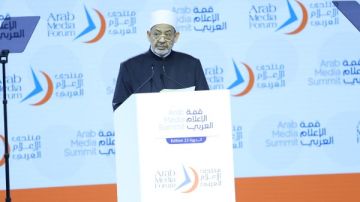 شيخ الأزهر: الإسلاموفوبيا صنعت لتشويه صورة الإسلام.. وعلى الإعلام التصدي للحملات المسمومة.. ونقدر تغير مواقف الدول الأوربية عن أحداث غزة