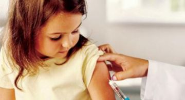 للأمهات .. أهم تطعيمات طفلك من عمر يوم لسنتين للأمهات .. أهم تطعيمات طفلك من عمر يوم لسنتين