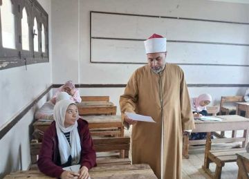 اختتام امتحانات الإعدادية الأزهرية.. و رئيس المنطقة : بدء التصحيح والتقدير السبت المقبل