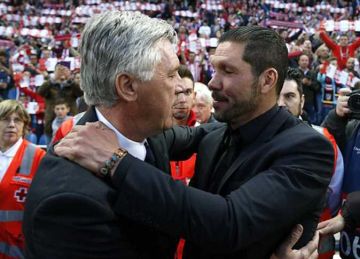 بعد سنوات من الصراع.. ماذا قال سيميوني عن رحيل أنشيلوتي؟