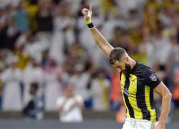 بنزيما يقود تشكيل الاتحاد ضد القادسية في نهائي كأس الملك