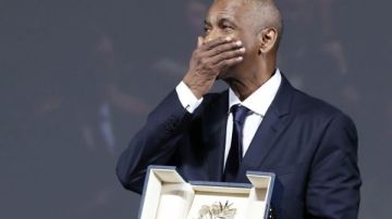 مهرجان كان يمنح دينزل واشنطن السعفة الذهبية بشكل مفاجئ