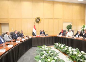 نائب رئيس الوزراء يعلن طرح رخص لإنتاج البليت لتعميق صناعة الحديد (تفاصيل) نائب رئيس الوزراء يعلن طرح رخص لإنتاج البليت لتعميق صناعة الحديد (تفاصيل)