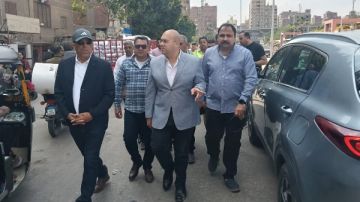 نائب محافظ الجيزة يتفقد مشروع الصرف الصحي بمنطقة أرض النجوم ببولاق الدكرور