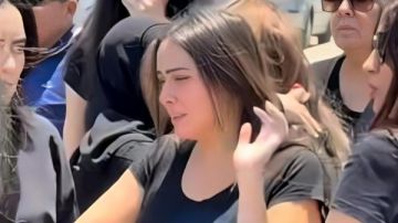 الوداع الأخير.. تشييع جثمان جدة الفنانة وئام مجدي.. صور