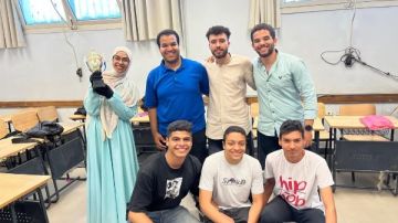 طلاب الأمن السيبراني أبطال دوري العباقرة بجامعة حلوان التكنولوجية الدولية