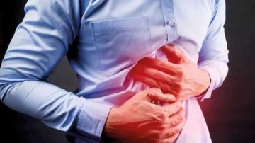 منها عصير البطاطس.. طرق علاج التهاب المعدة بالوصفات الطبيعية