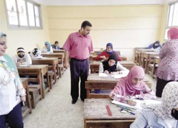 نماذج امتحانات الصف الأول الإعدادي pdf الترم الثاني 2025 جميع المواد نماذج امتحانات الصف الأول الإعدادي pdf الترم الثاني 2025 جميع المواد