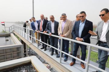 وزير الإسكان ومحافظ الجيزة يفتتحان المرحلة الأولى من محطة مياه الشرب بأوسيم
