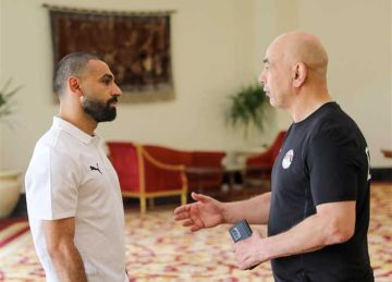 أول تعليق من حسام حسن بعد تتويج محمد صلاح بـ الحذاء الذهبي
