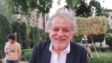 أول ظهور للمخرج أشرف فايق بعد الوعكة الصحية بمهرجان القاهرة للسينما الفرنكوفونية