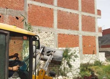 محافظ الإسكندرية يوجه باستمرار حملات إزالة التعديات على أملاك الدولة (صور)