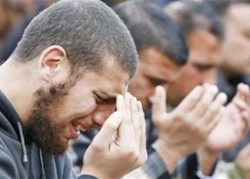 أفضل دعاء في العشر الأوائل من ذي الحجة.. ردده الآن للزوج والأبناء وللمتوفي ولزيادة الرزق أفضل دعاء في العشر الأوائل من ذي الحجة.. ردده الآن للزوج والأبناء وللمتوفي ولزيادة الرزق